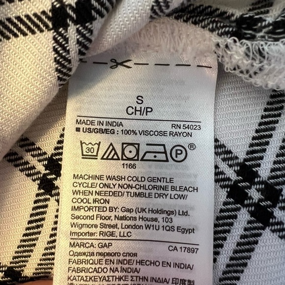 Women's Gap Top Small - Picture 5 of 6